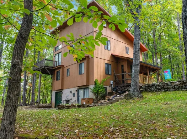 3305 Smoky Hollow Rd, Lynchburg, VA 24504