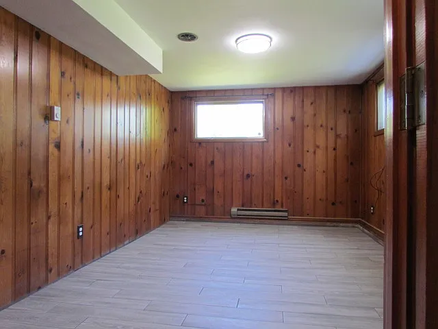 504 Rugby Rd — Photo 17