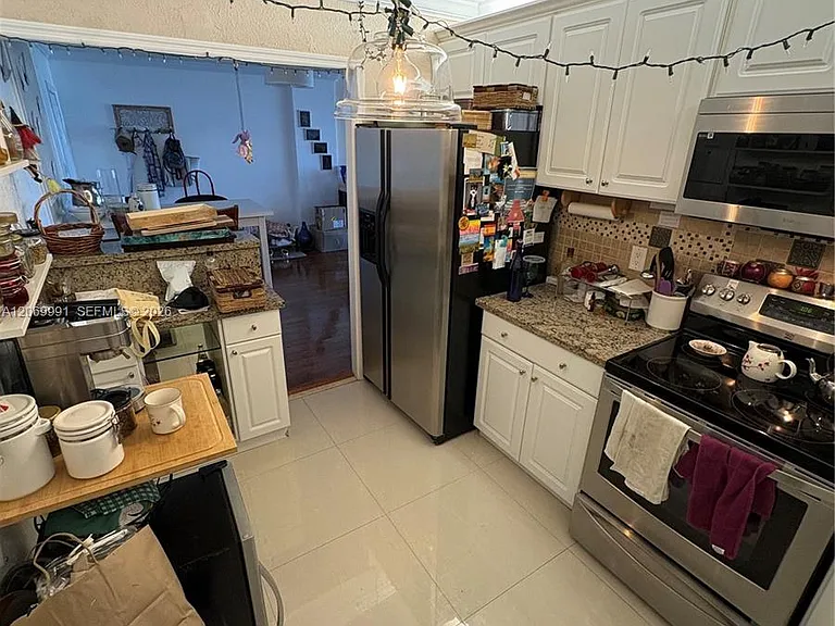 111 Golden Isles Dr #F2 — Photo 4