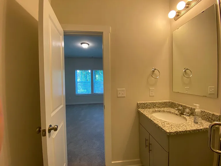 1024 Sharon Towns Dr — Photo 24