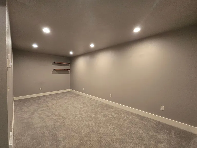 5247 Golden Hollow Rd — Photo 19