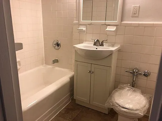 Rented by Prince Real Estate Associates LLC | media 4
