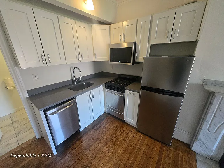 86 Charles Street — Photo 10