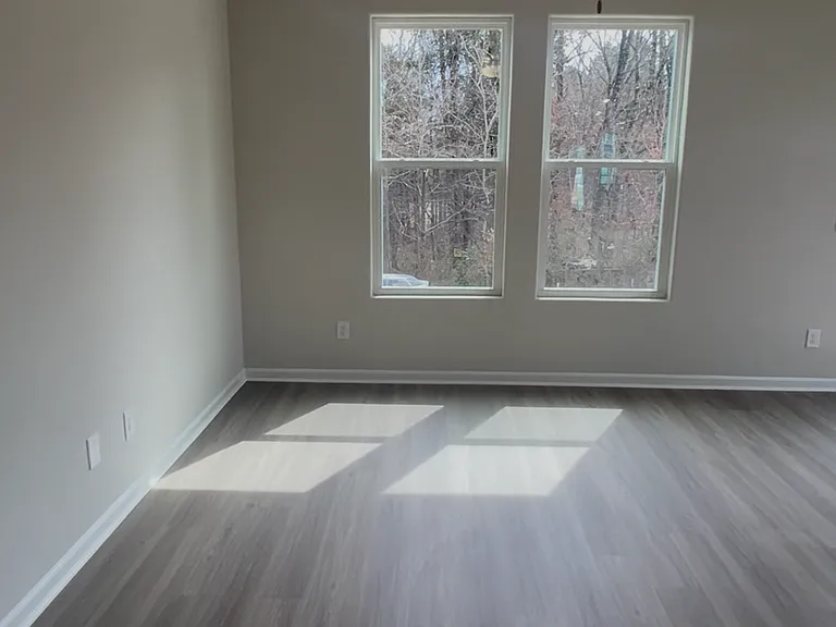2142 Willow Glen Dr — Photo 9