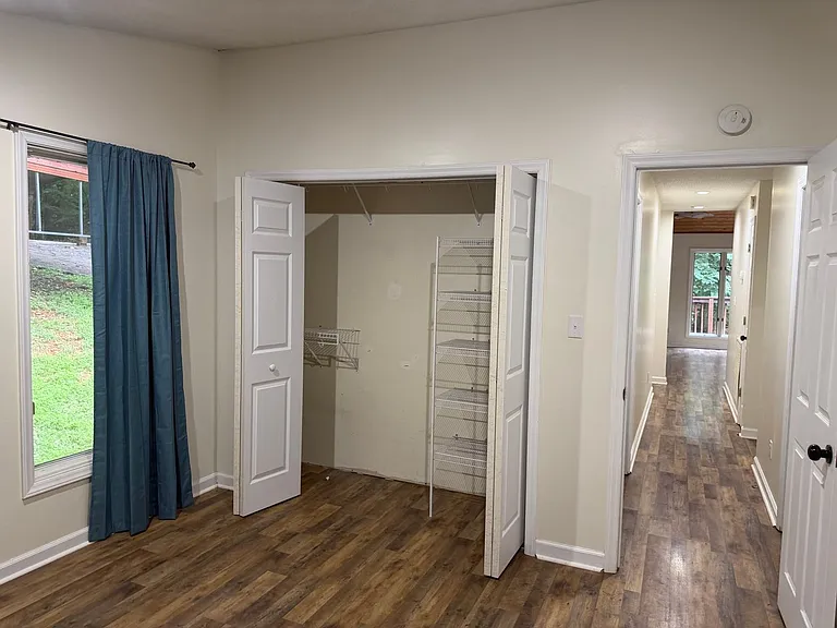 704 Stuffle St — Photo 20