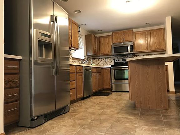 5th image of 4726 Quesada Ave