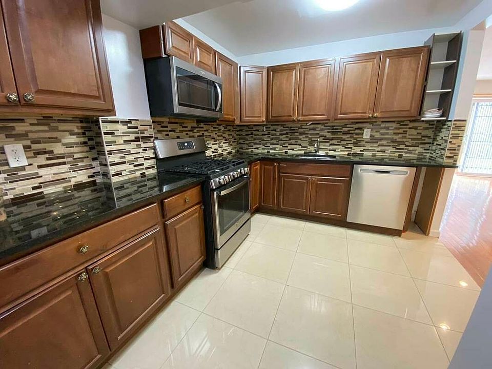 1st image of 31-16 47th St #1R