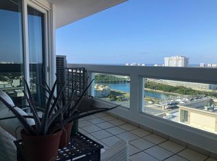 576 Avenue Arterial B Coliseum Tower, San Juan, PR 00918