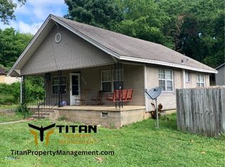 806 E North St, Benton, AR 72015