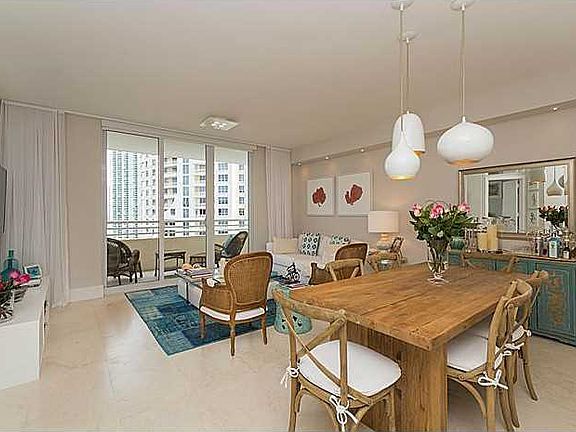4th image of 808 Brickell Key Dr APT 1507