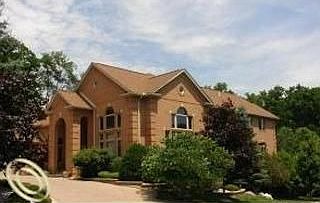1st image of 26586 Trillium Dr