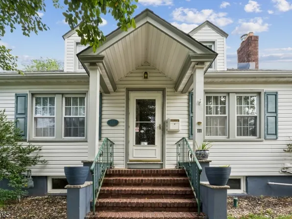 111 Yale Ter, Linden City, NJ 07036