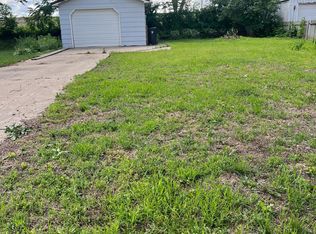 809 South Ave, North Mankato, MN 56003