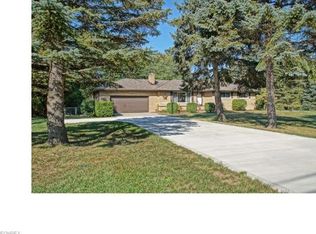 7878 N Boyden Rd, Northfield, OH 44067