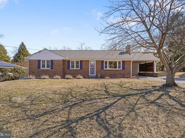 210 Orchard Rd, New Cumberland, PA 17070