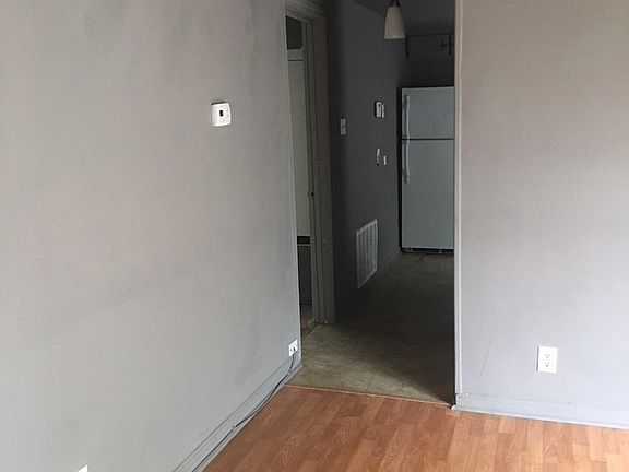 4th image of 1712B Bagby Ave