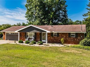 6421 Dupont Rd, Washington, WV 26181