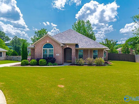 2nd image of 2510 Lawson Lake Ct SE