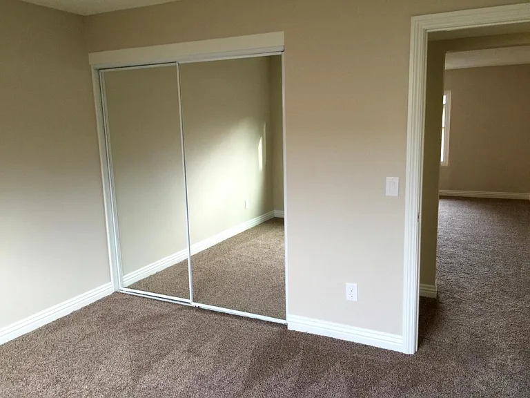 15551 Boleyn Cir #B — Photo 19