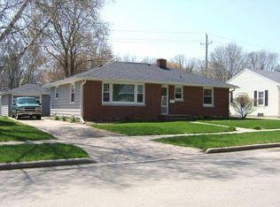 1131 E Frances St, Appleton, WI 54911
