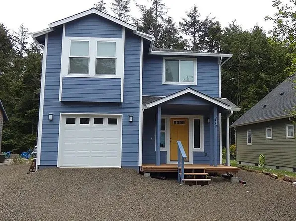 9449 Section Line St, Rockaway Beach, OR 97136