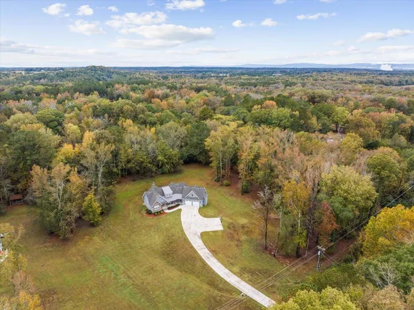 2442 Tibbs Bridge Rd, Dalton, GA 30705
