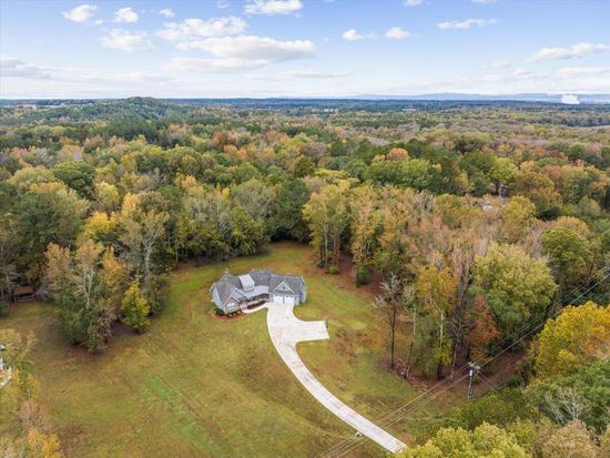 2442 Tibbs Bridge Rd, Dalton, GA 30705