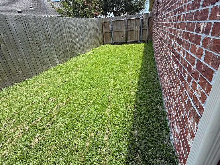 41188 Lakeway Cove Ave — Photo 13