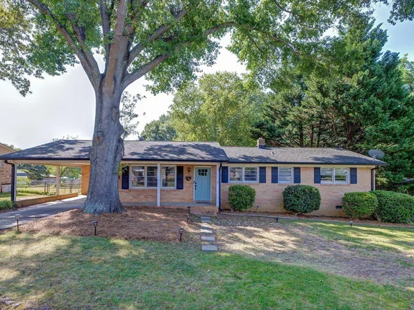 7 Wardview Ave, Greenville, SC 29617