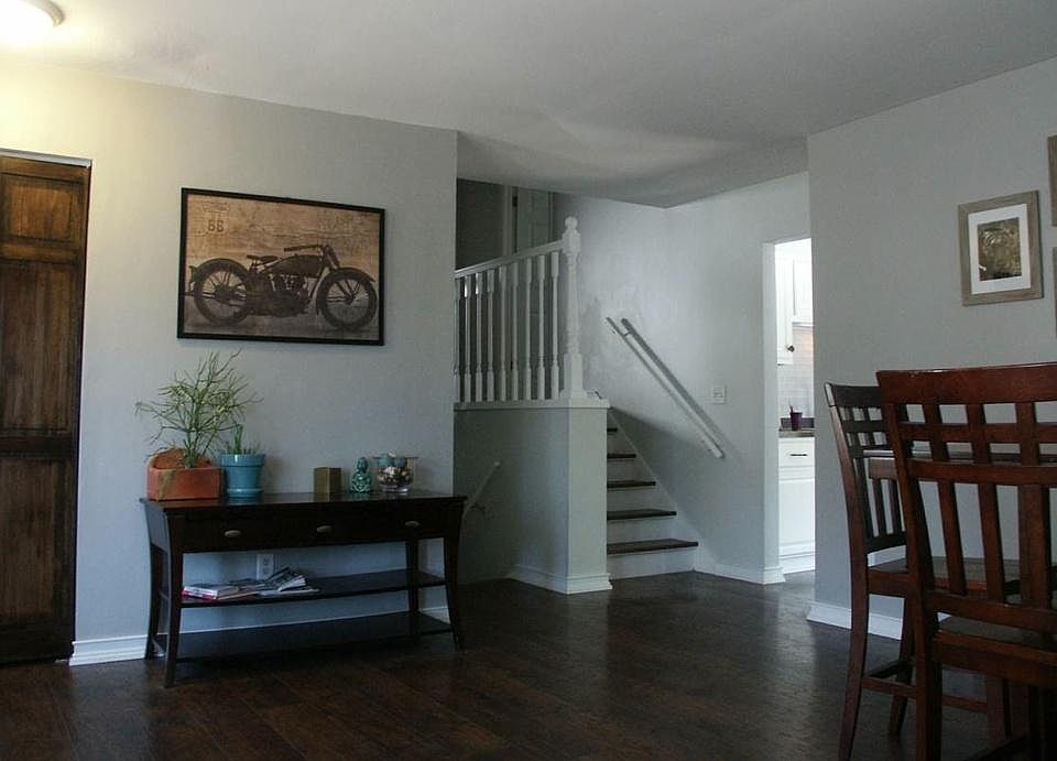 1st image of 1047 S Grandview Blvd