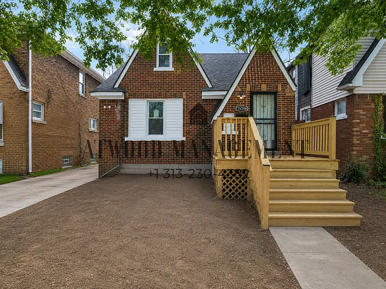 15088 Littlefield St — Photo 1