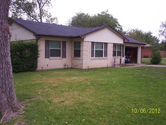 4th image of 2415 Loyce Dr