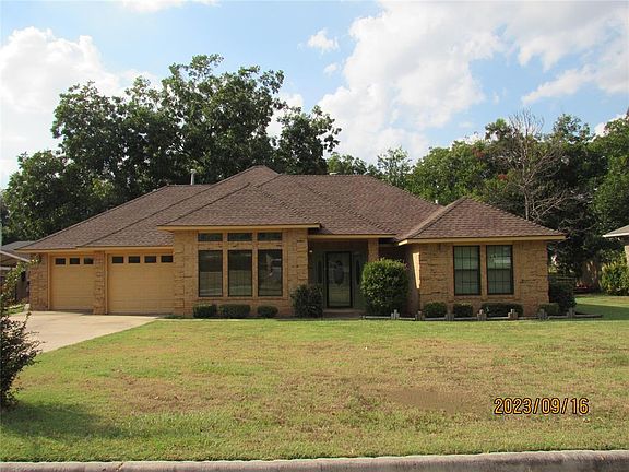 2nd image of 1314 Alvera Ln