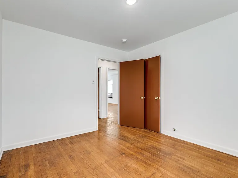 142 Helena St — Photo 18