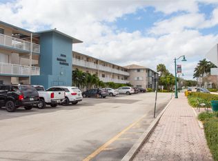 5800 Margate Blvd APT 325, Pompano Beach, FL 33063