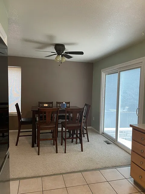 4 bed, 3.5 bath, 1877 sqft, $3,200 — Photo 3
