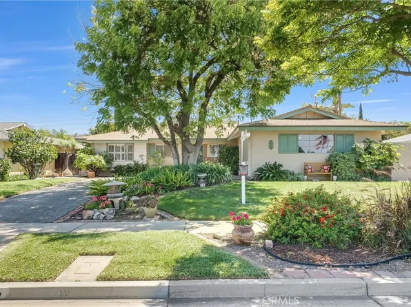 256 E Monterey Rd, Corona, CA 92879
