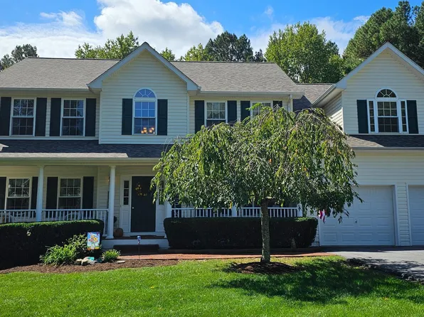 23111 Pembrook Dr, Hollywood, MD 20636