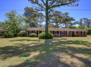 102 Cromwell Cir, Wilmington, NC 28409