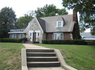 630 N 25th St, Saint Joseph, MO 64506