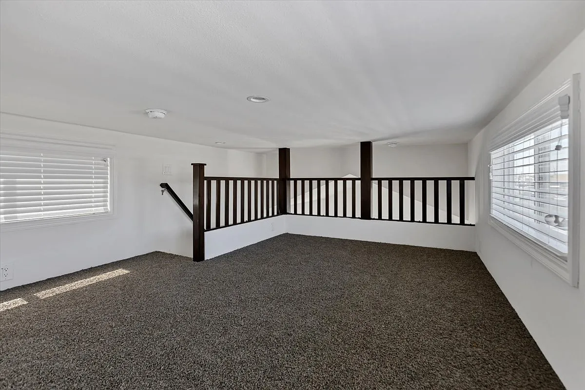 1 bed, 398 sqft, $1,350 — Photo 4