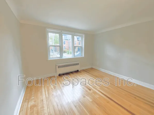 85 East Ave S Unit 4, Hamilton, ON L8N 2T5