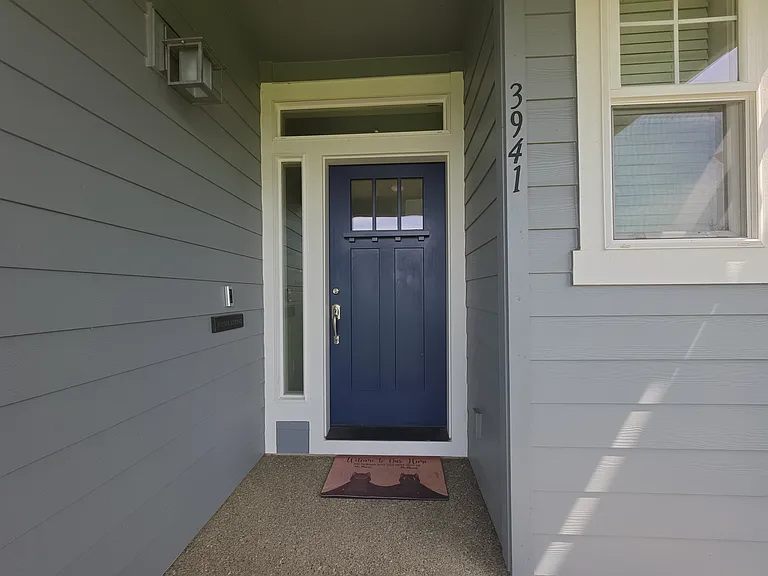 3941 SE Hematite Ln — Photo 3