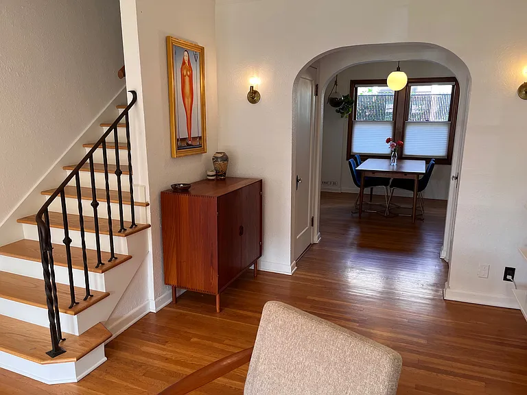 4353 NE Halsey St — Photo 9