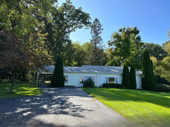 6344 Us Highway 31, Berrien Springs, MI 49103