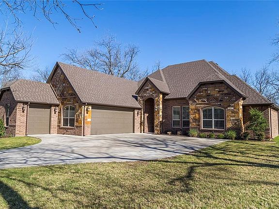 2nd image of 8733 S Monticello Cir
