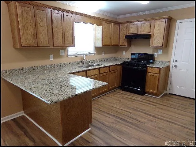6455 Lilac Dr — Photo 3