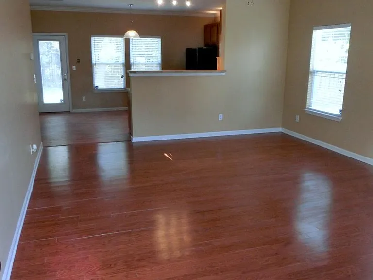 15713 Lakepoint Forest Dr — Photo 16