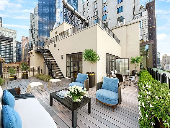 5th image of 128 Central Park S #Penthouse Penthouse