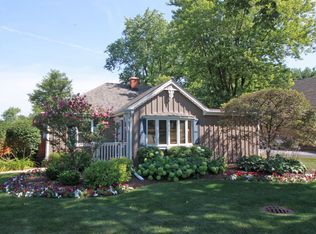 1503 N President St, Wheaton, IL